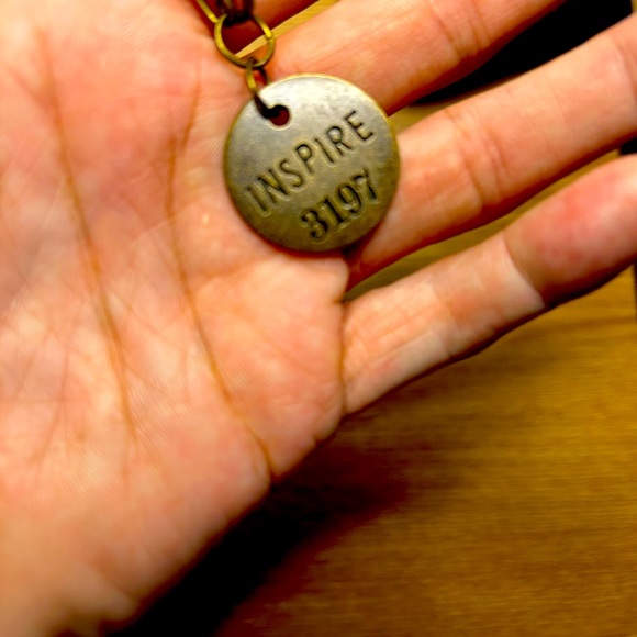 INSPIRE charm bracelet - Picture 2 of 2